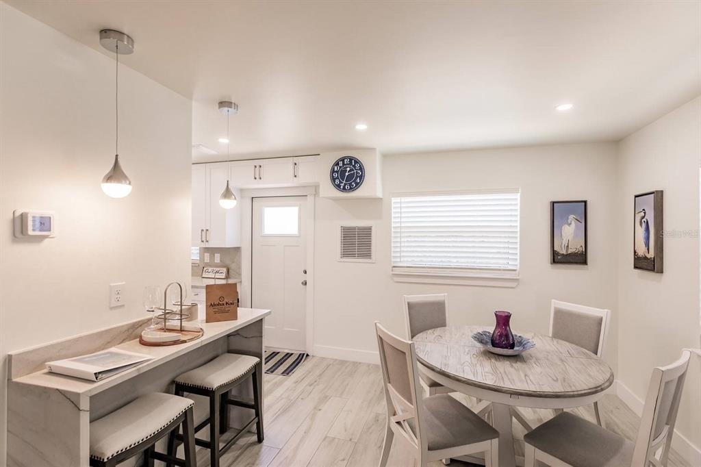 6020 Midnight Pass Road - Photo 9