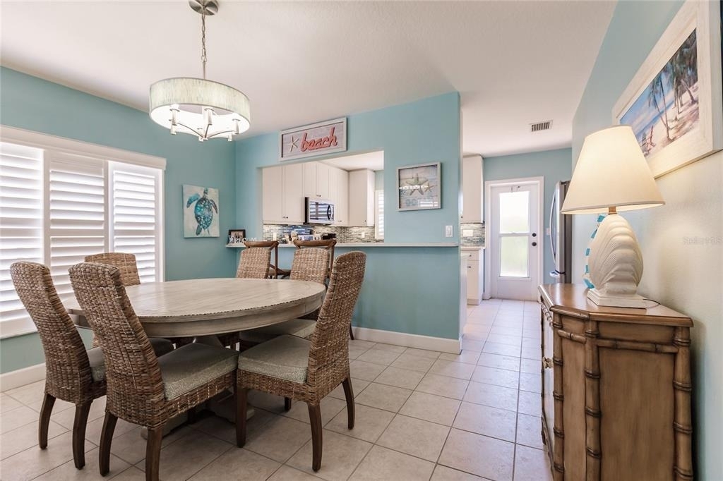 6020 Midnight Pass Road - Photo 8