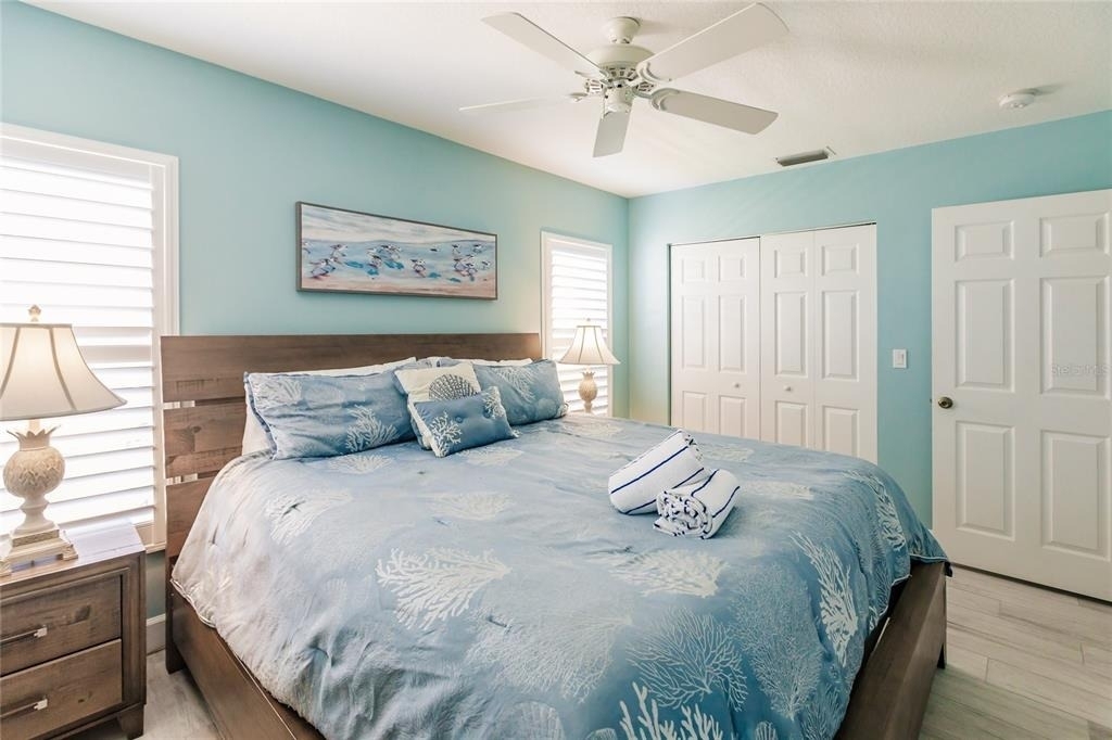 6020 Midnight Pass Road - Photo 10