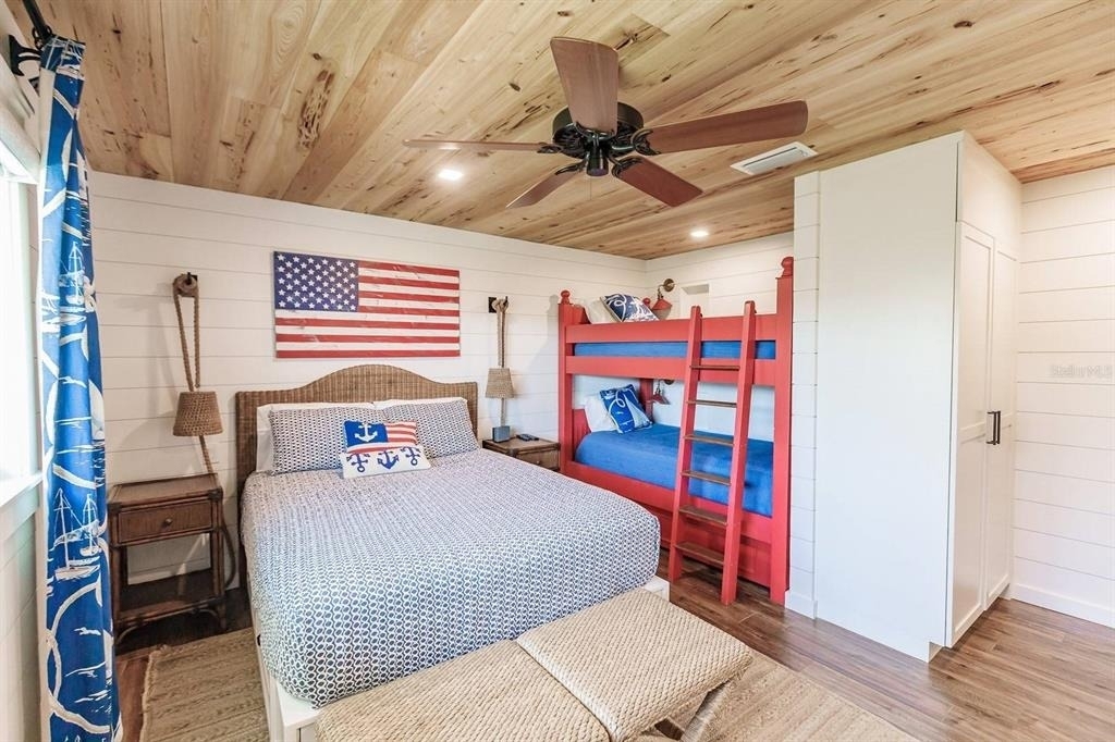 6020 Midnight Pass Road - Photo 18