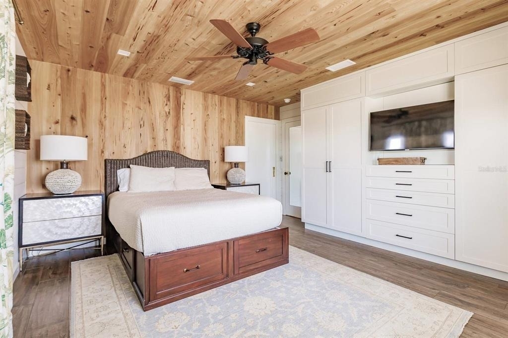 6020 Midnight Pass Road - Photo 14