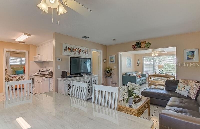 6020 Midnight Pass Road - Photo 20
