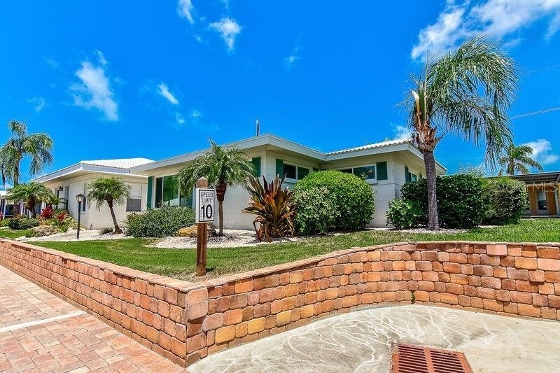 6020 Midnight Pass Road - Photo 26