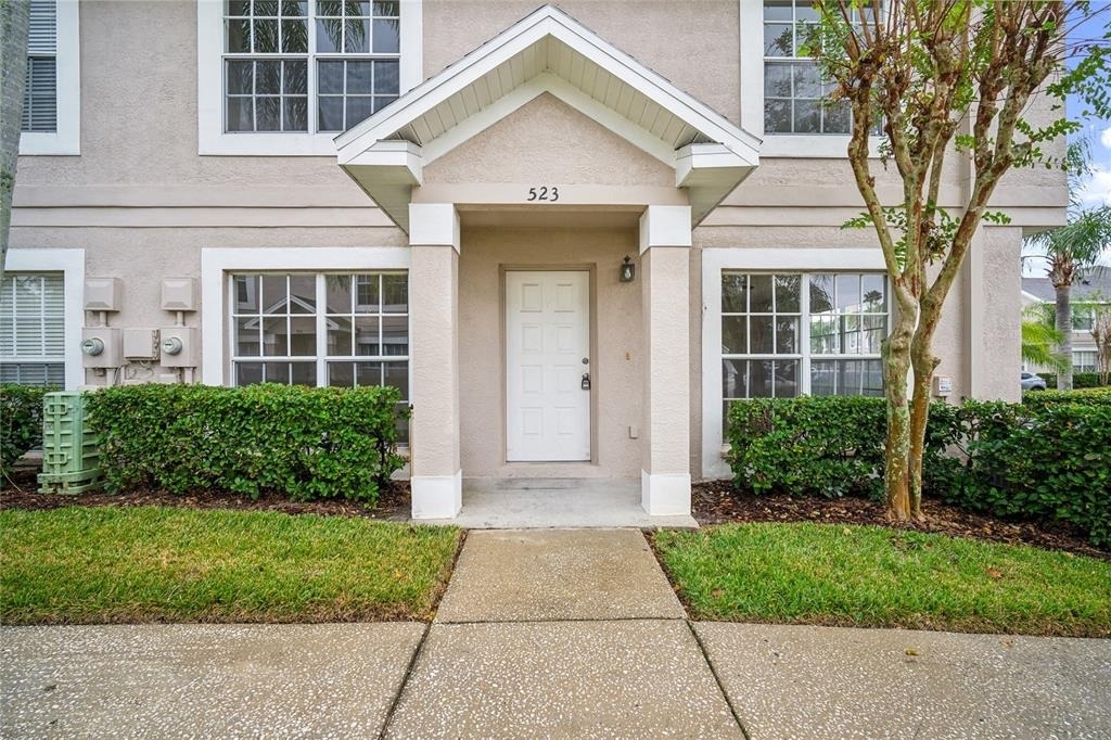 523 Kensington Lake N - Photo 1