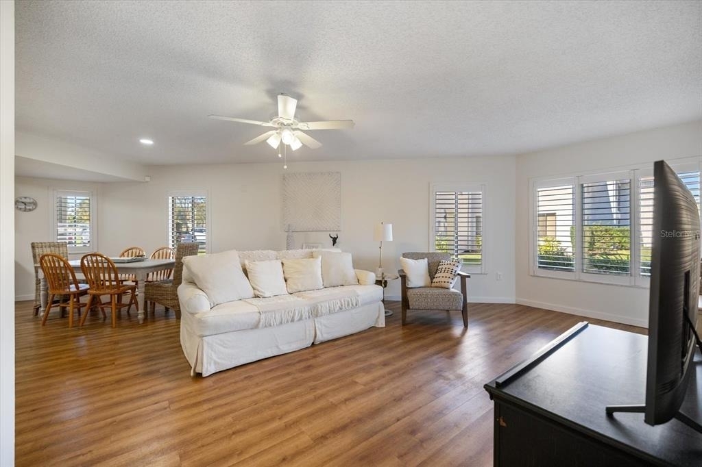 822 Capri Isles Boulevard - Photo 19