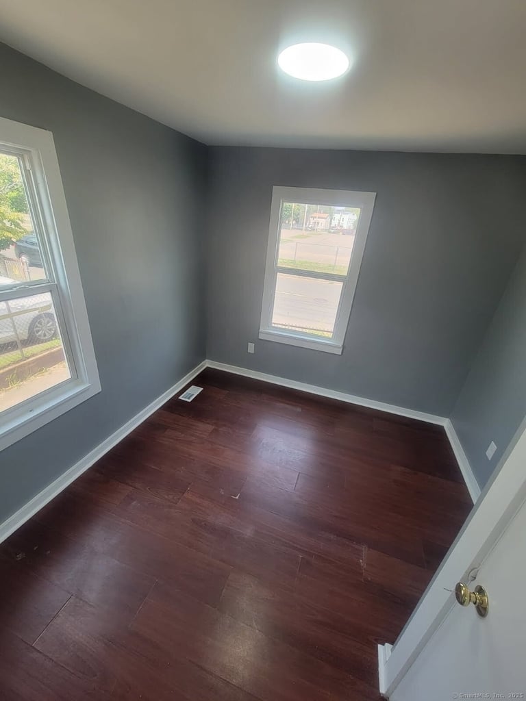408 Legion Avenue - Photo 6
