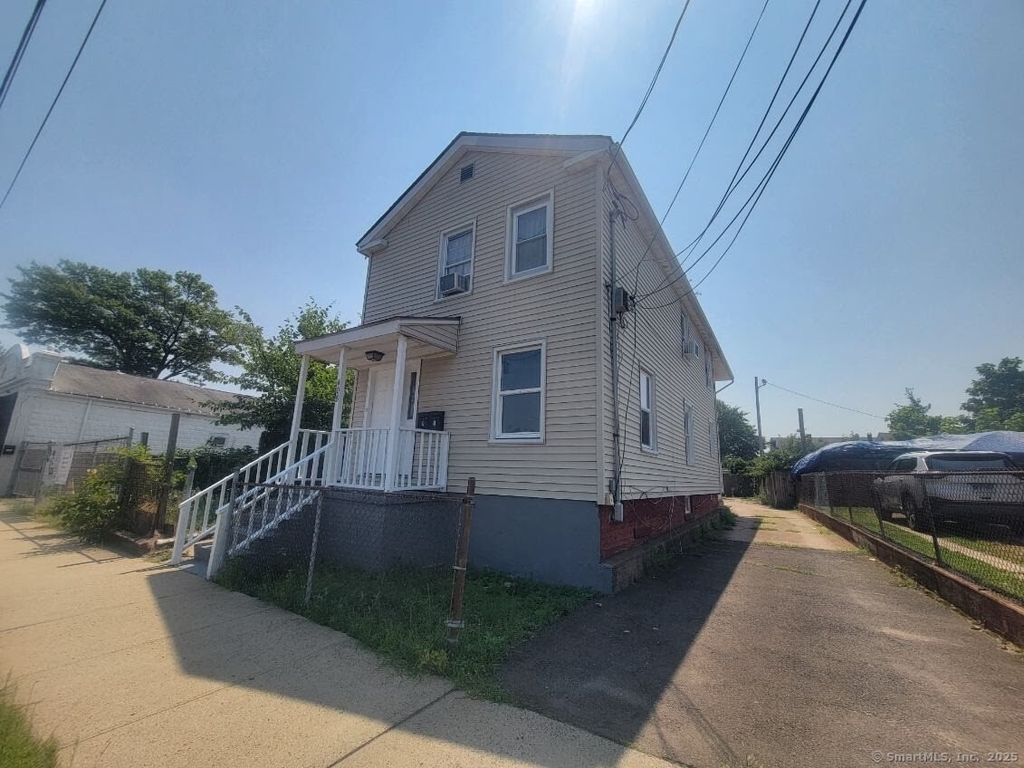 408 Legion Avenue - Photo 0