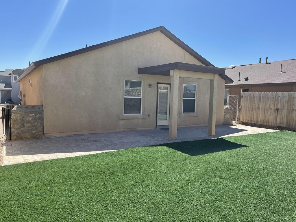 13231 Kestrel Avenue - Photo 21