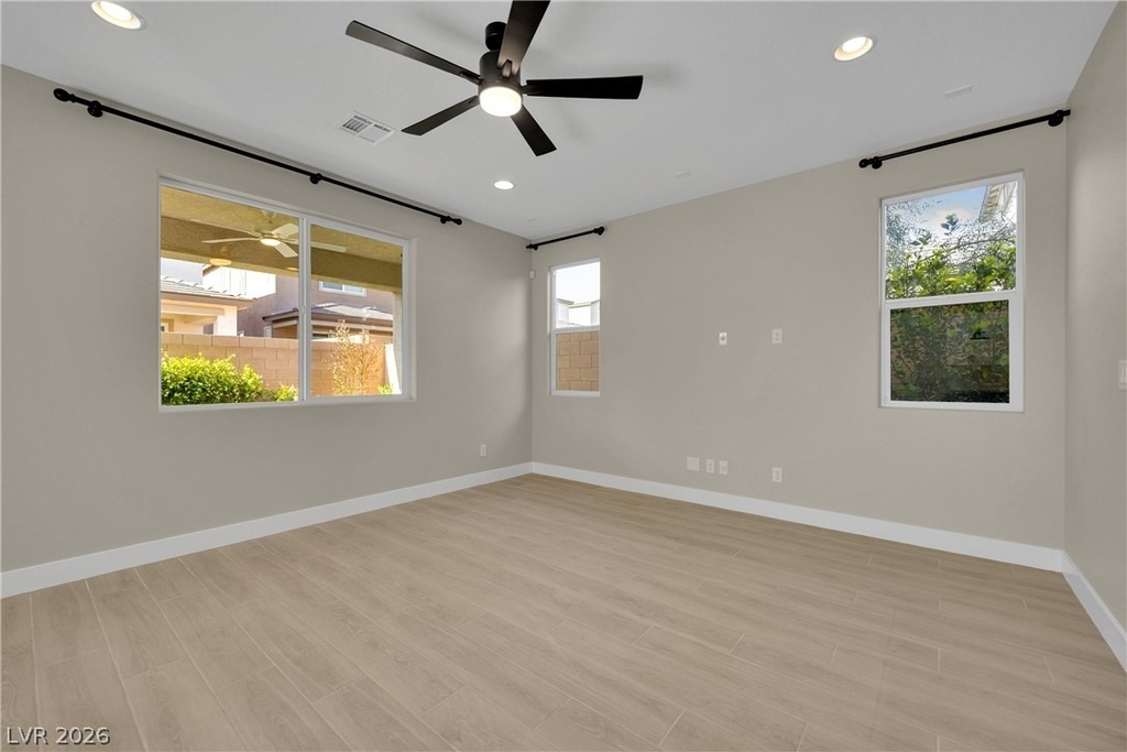 9965 W Meranto Avenue - Photo 25