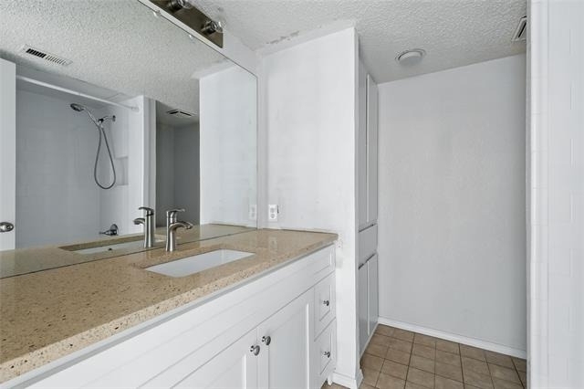 640 Bellaire Drive - Photo 8