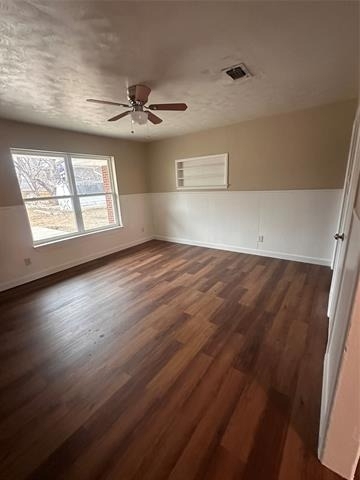 1210 Hall Street - Photo 2