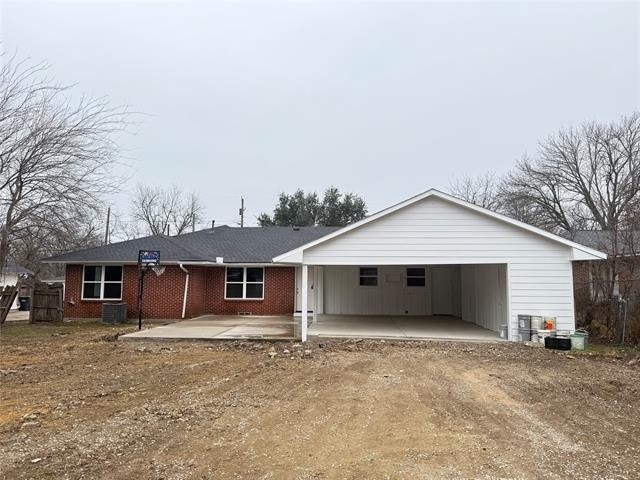 1210 Hall Street - Photo 1
