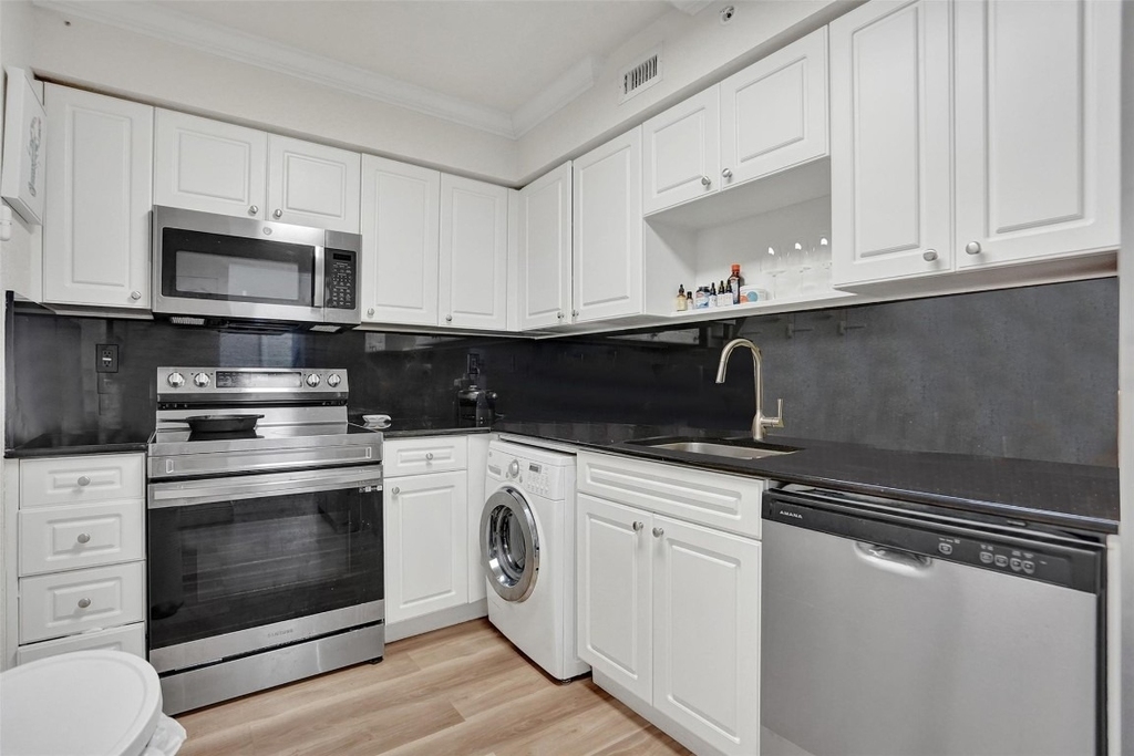 2501 S Ocean Drive - Photo 20