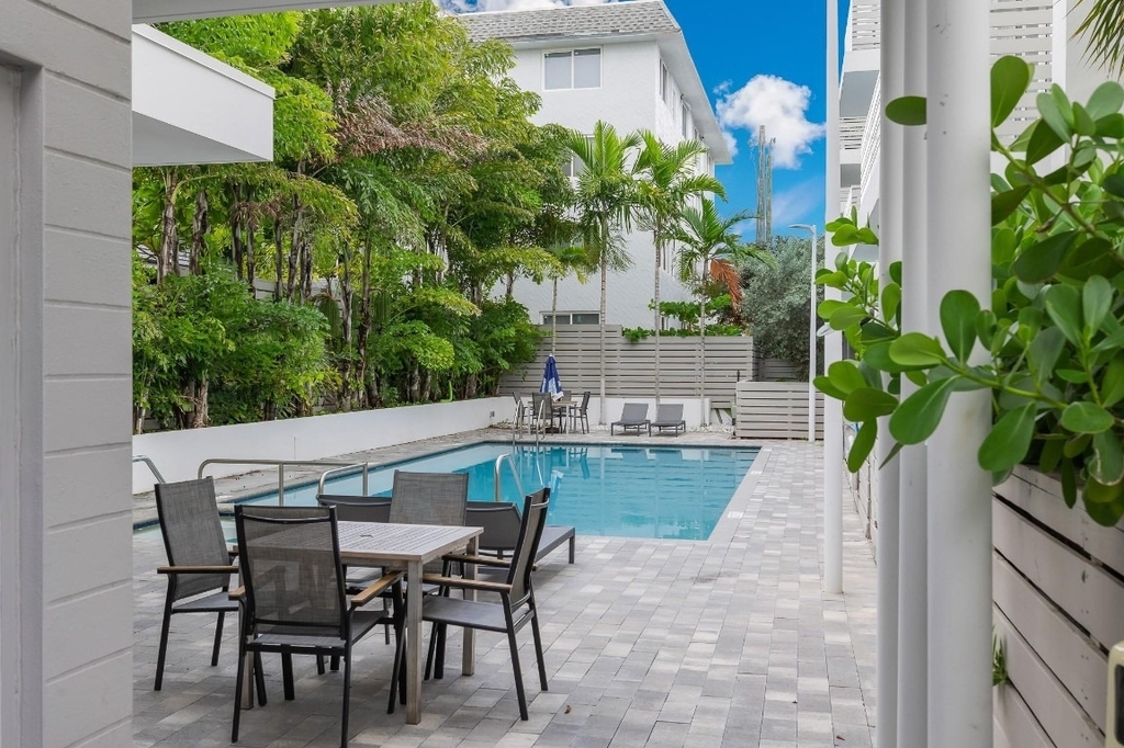 1371 N Ocean Boulevard - Photo 50
