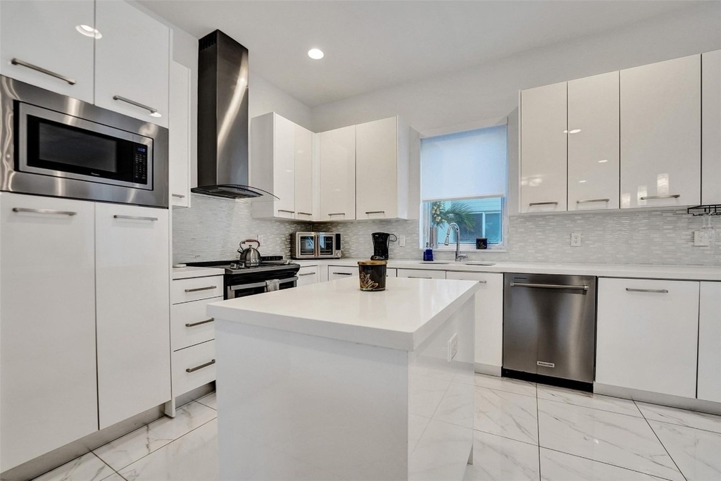 1371 N Ocean Boulevard - Photo 20