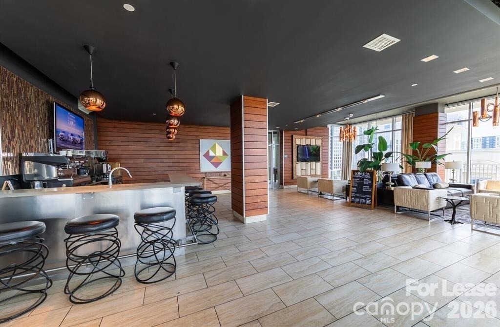 215 N Pine Street - Photo 23