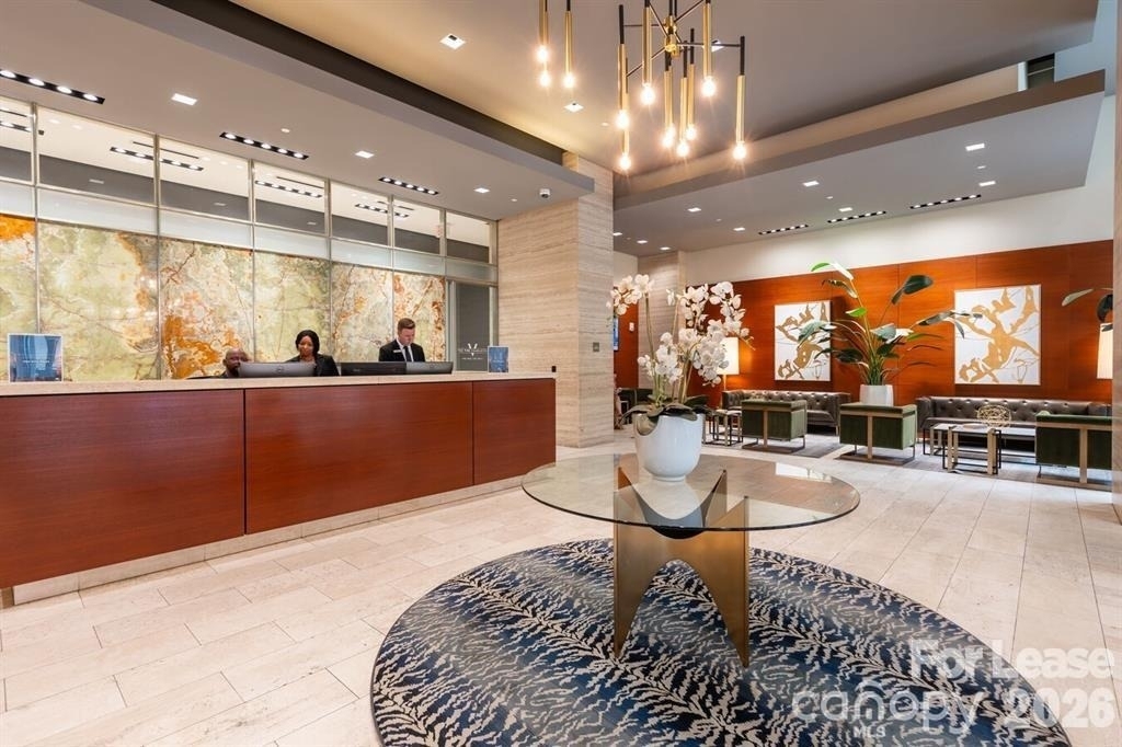 215 N Pine Street - Photo 28