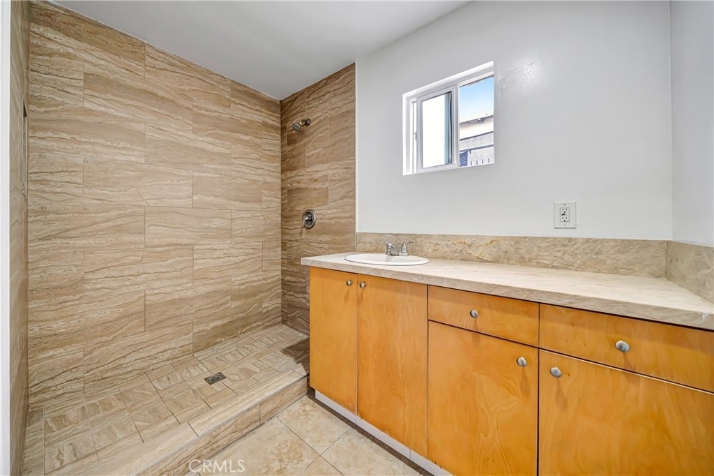 6827 Simpson - Photo 9