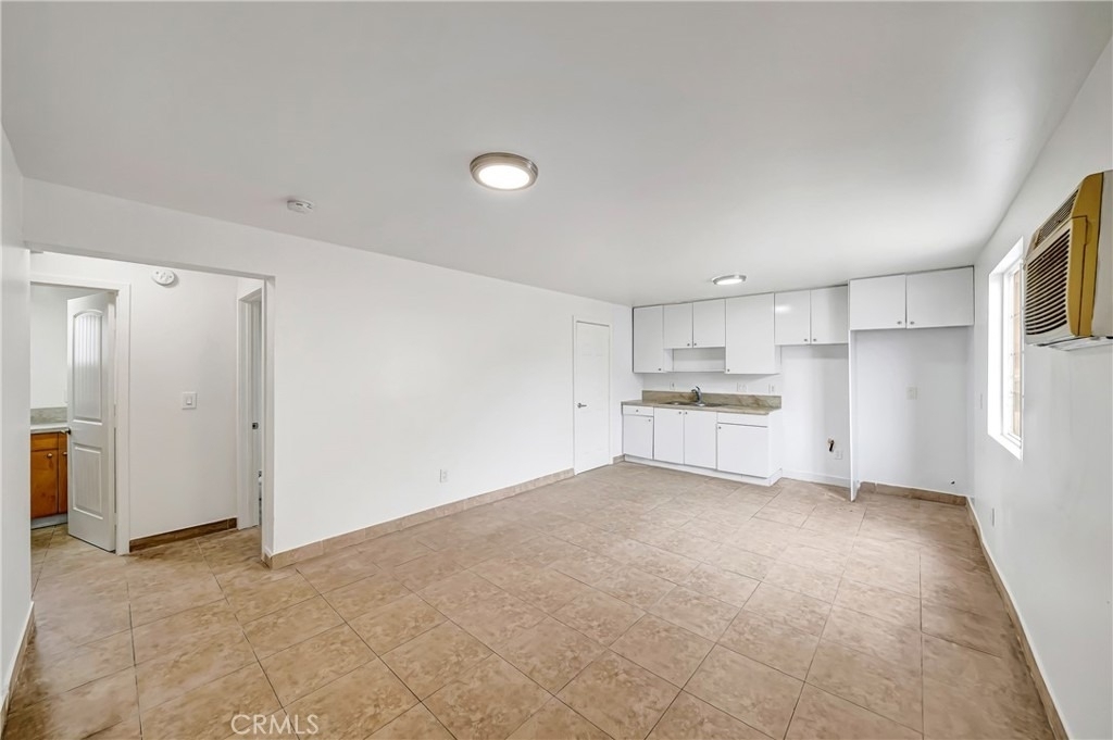 6827 Simpson - Photo 3