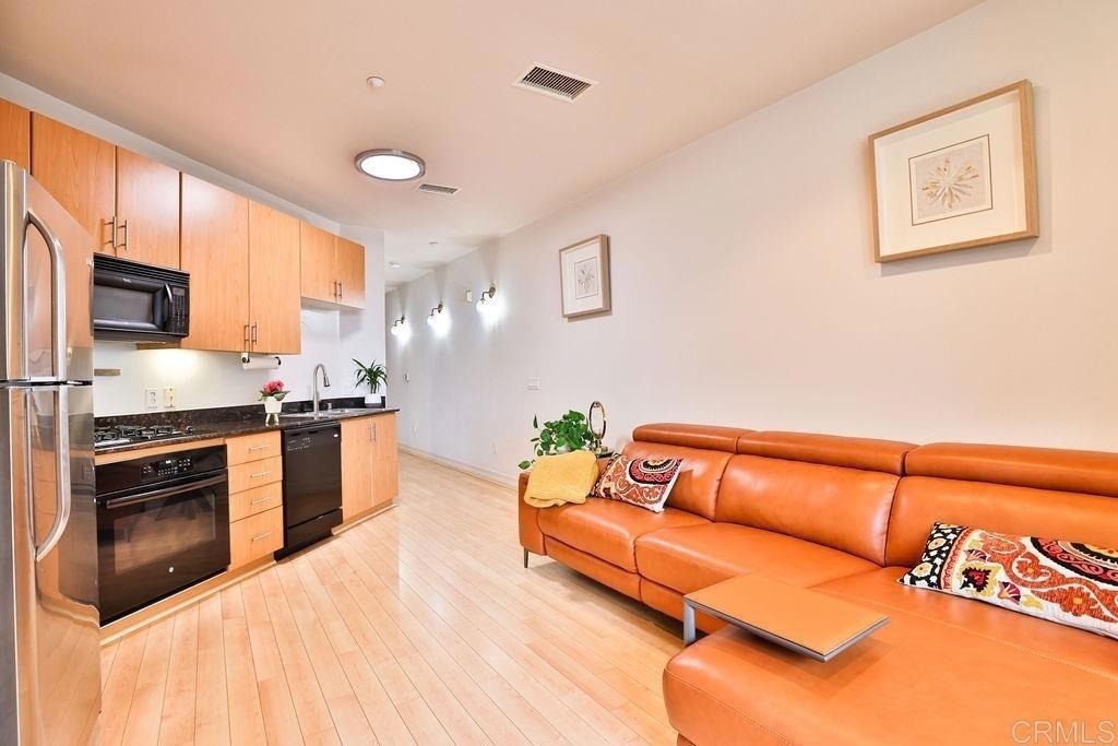 1225 Island Avenue - Photo 12