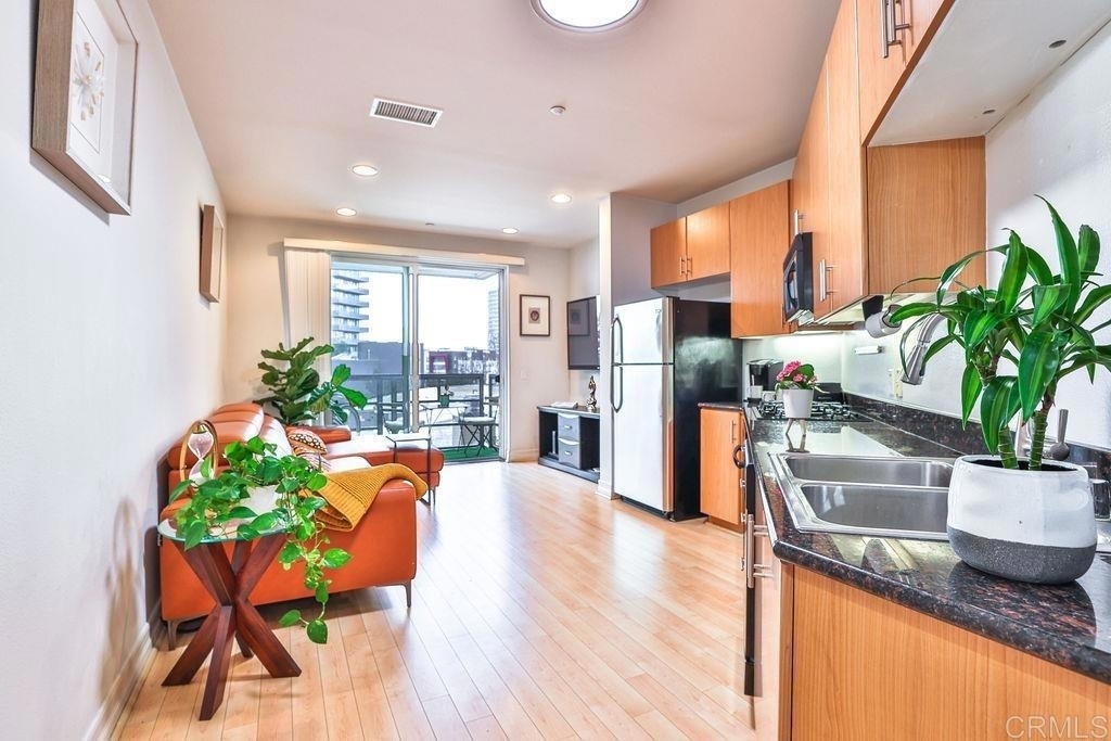 1225 Island Avenue - Photo 9