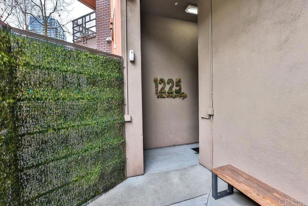 1225 Island Avenue - Photo 4