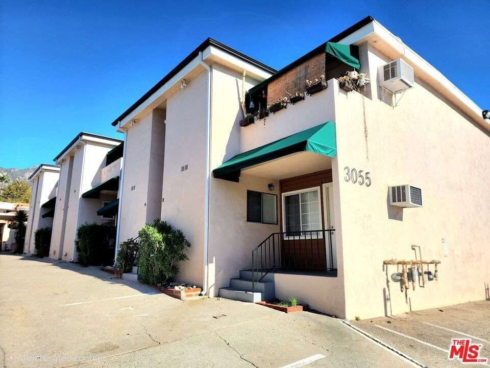 3055 Foothill Boulevard - Photo 1