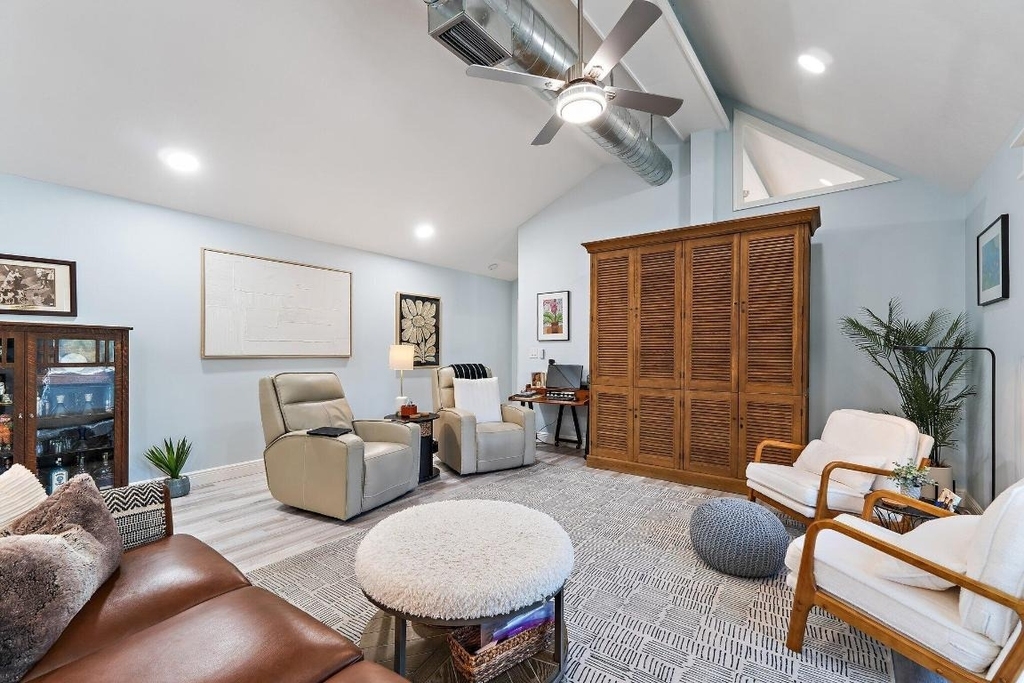 310 Se Denver Avenue - Photo 31