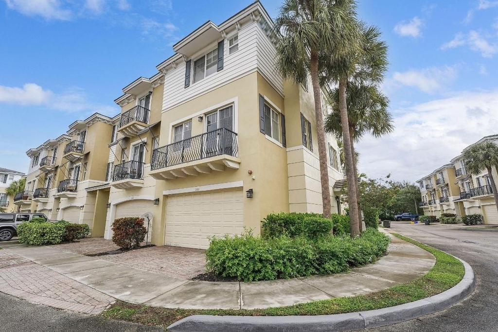 560 Nw 39th Circle - Photo 4