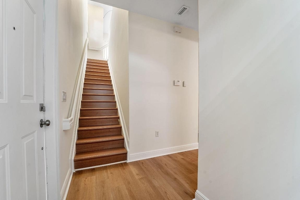 560 Nw 39th Circle - Photo 15