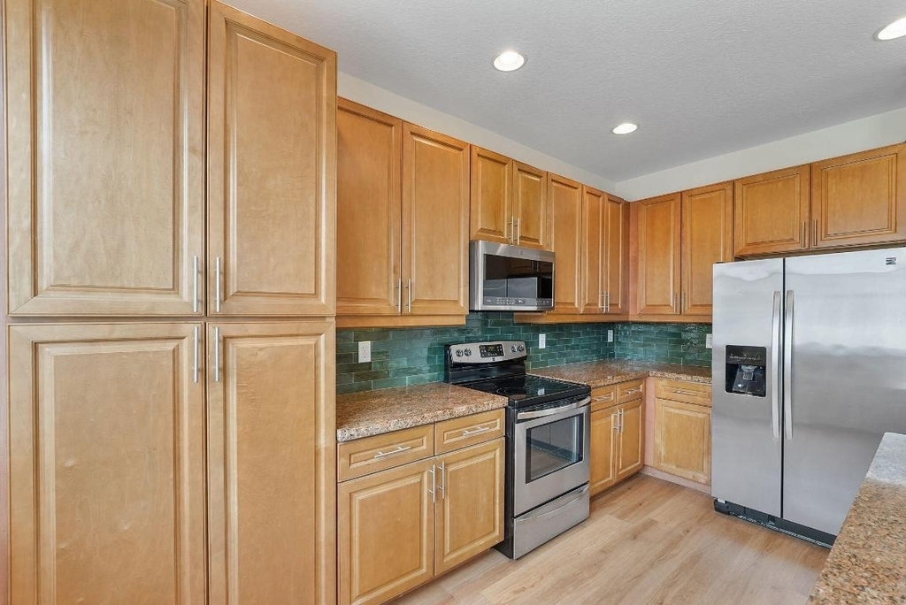 560 Nw 39th Circle - Photo 14