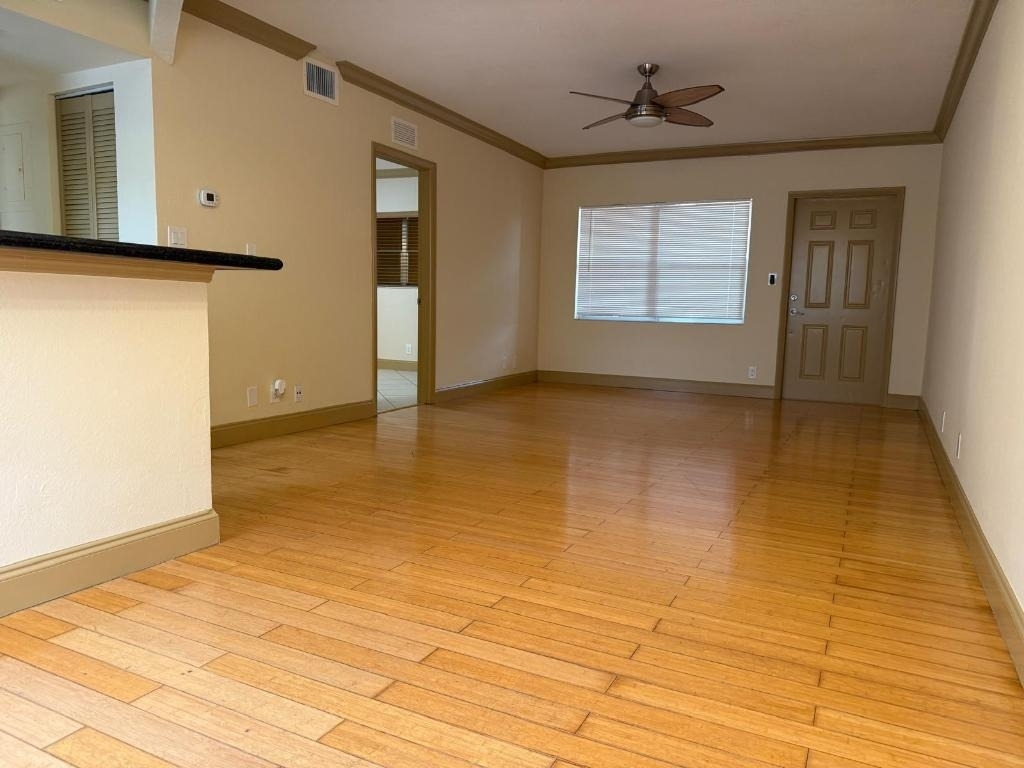 744 Ne 14th Avenue - Photo 1