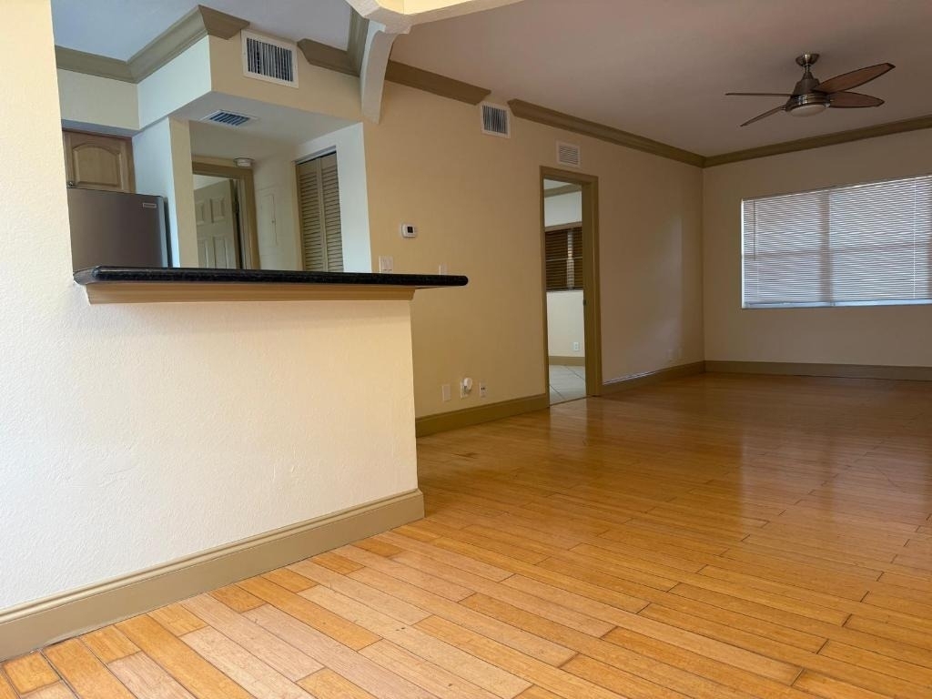 744 Ne 14th Avenue - Photo 2