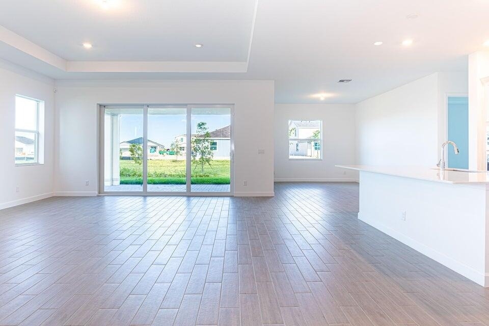 1132 Haywagon Trail - Photo 4