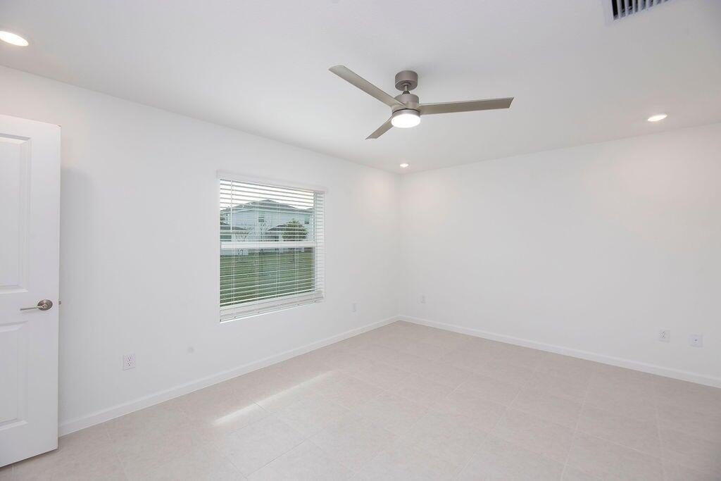 11146 Nw Fernbrook Drive - Photo 13
