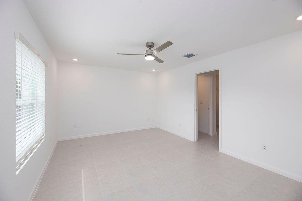 11146 Nw Fernbrook Drive - Photo 12