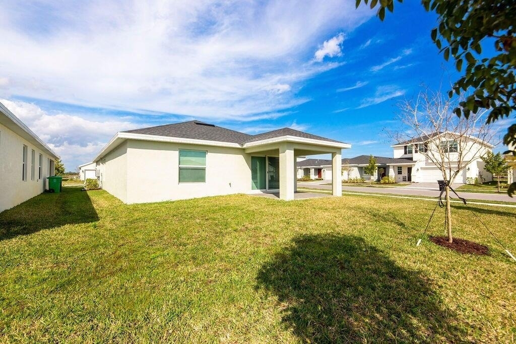 11146 Nw Fernbrook Drive - Photo 35