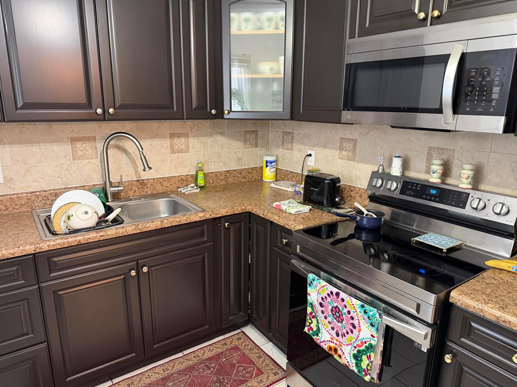 502 Davis Road - Photo 6