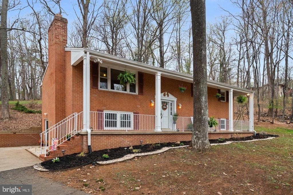7286 Earlys Road - Photo 0