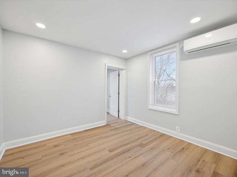 2253 N Delhi Street - Photo 5