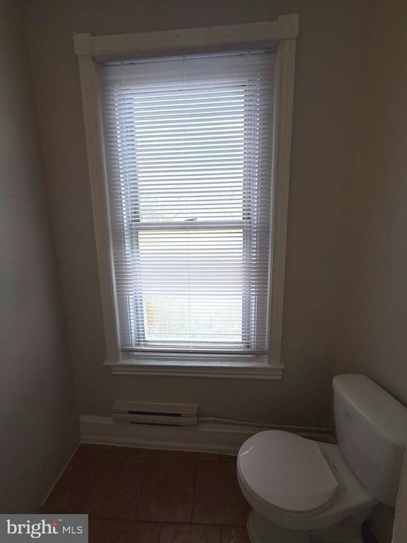 5748 Chestnut Street - Photo 6