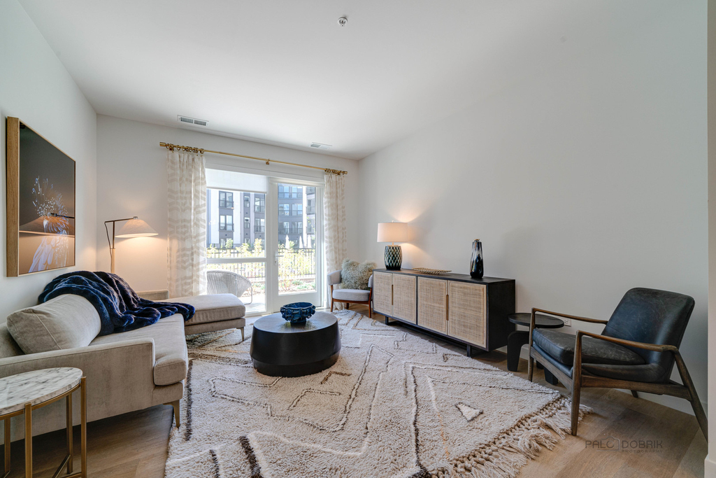 750 Hawthorn Row - Photo 12