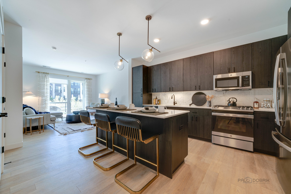 750 Hawthorn Row - Photo 10