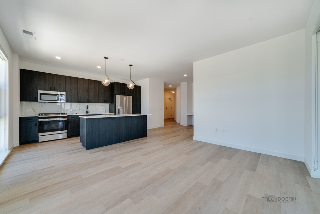 750 Hawthorn Row - Photo 13