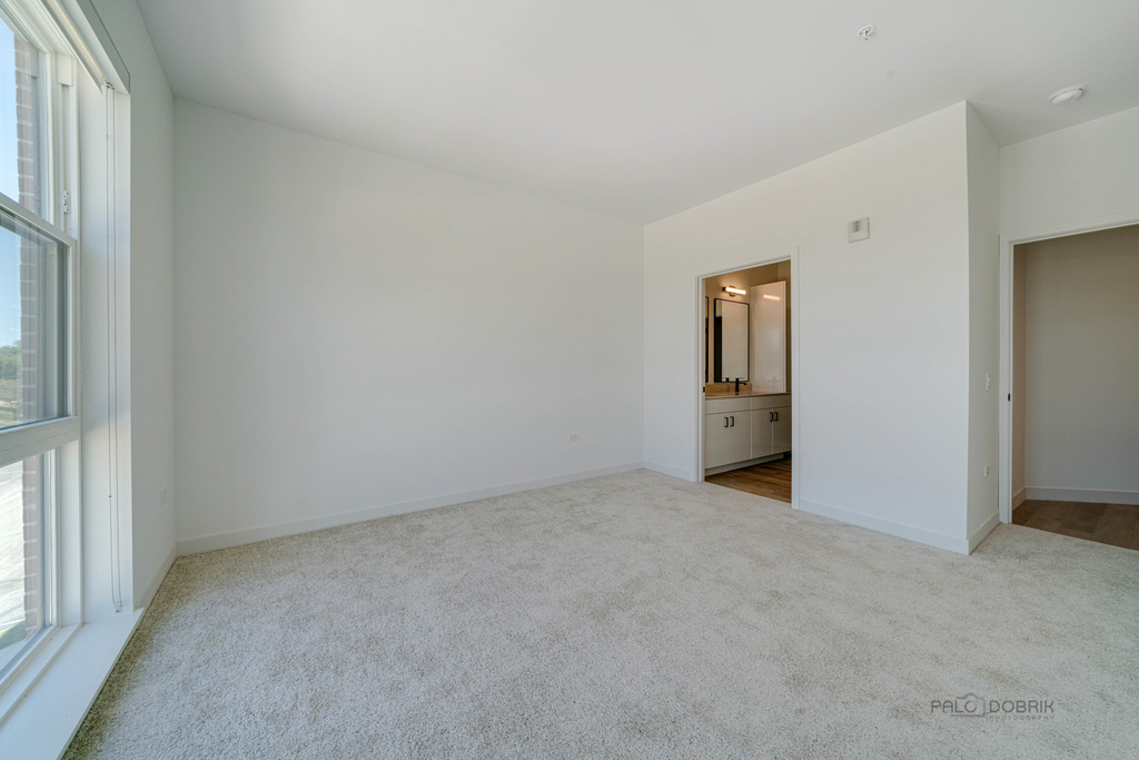 750 Hawthorn Row - Photo 15