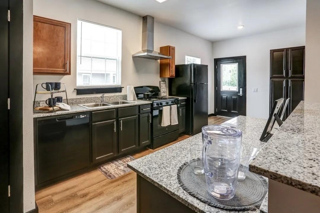 715 N 16th St - Photo 17