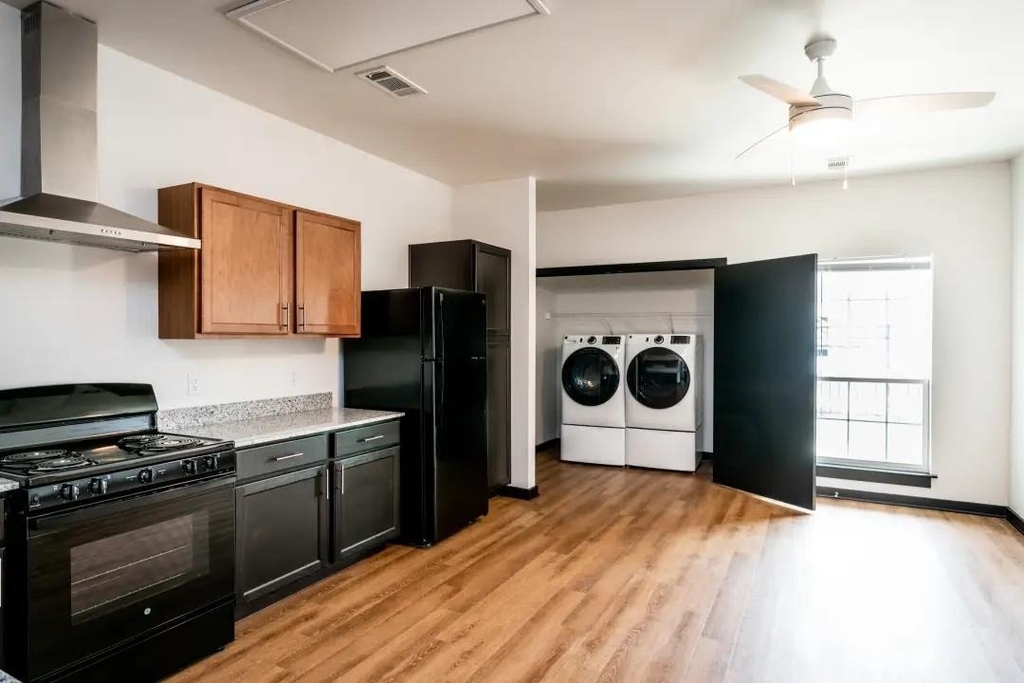 715 N 16th St - Photo 15
