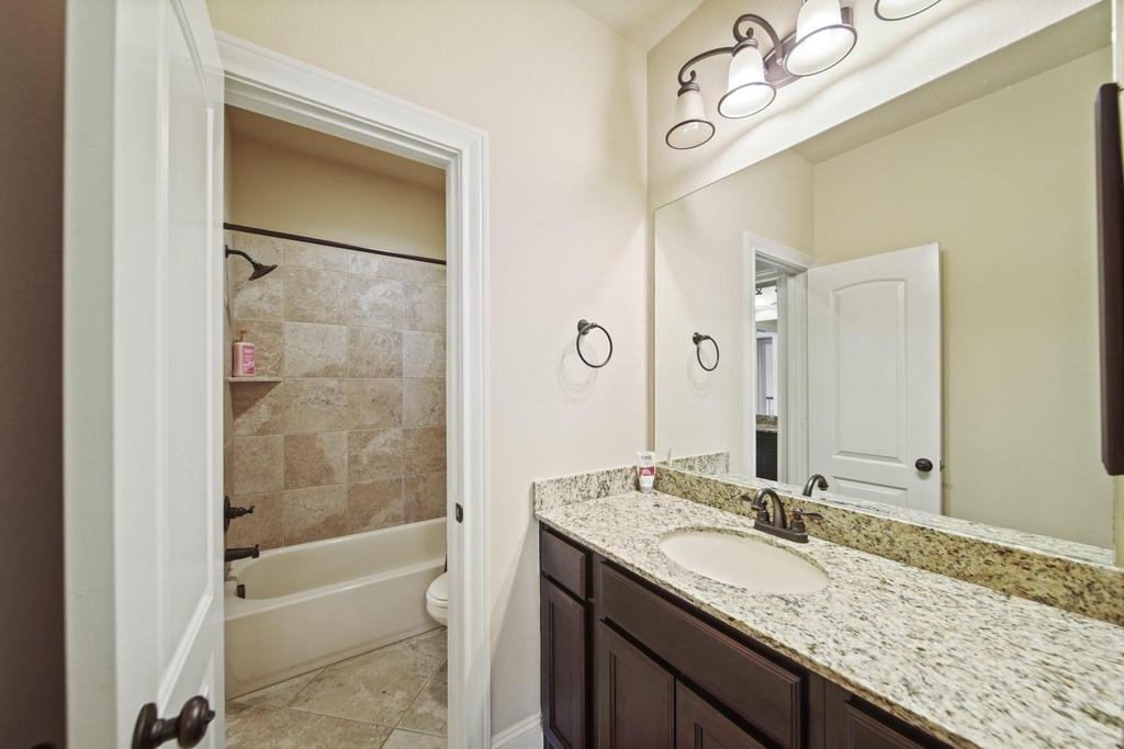 2523 Crossvine Drive - Photo 20