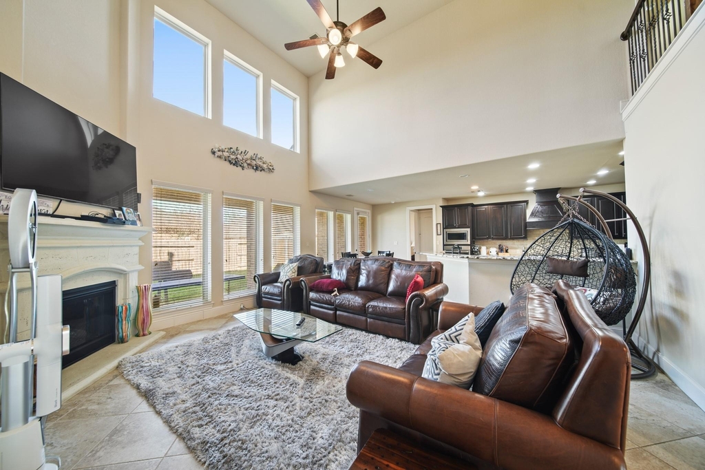2523 Crossvine Drive - Photo 9