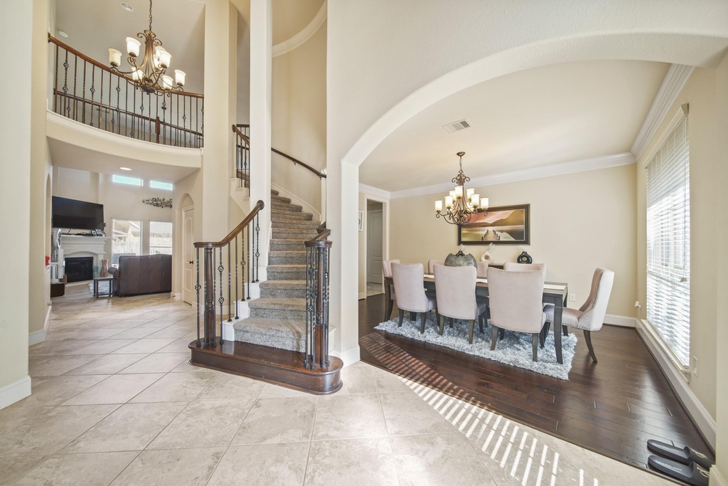 2523 Crossvine Drive - Photo 4